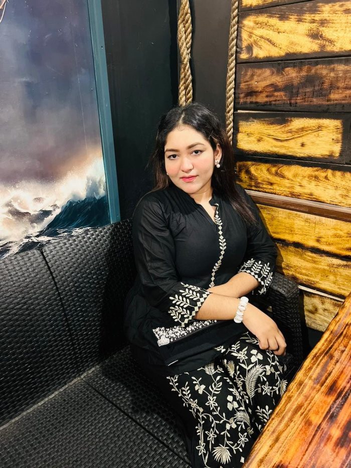 ব্ল্যাক ব্যাড়ি এমব্রয়ডারি করা সুতি কাপড়ের টু-পিস - Image 6